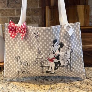 NWT Minnie ‘a Paris Disney Parks Tote